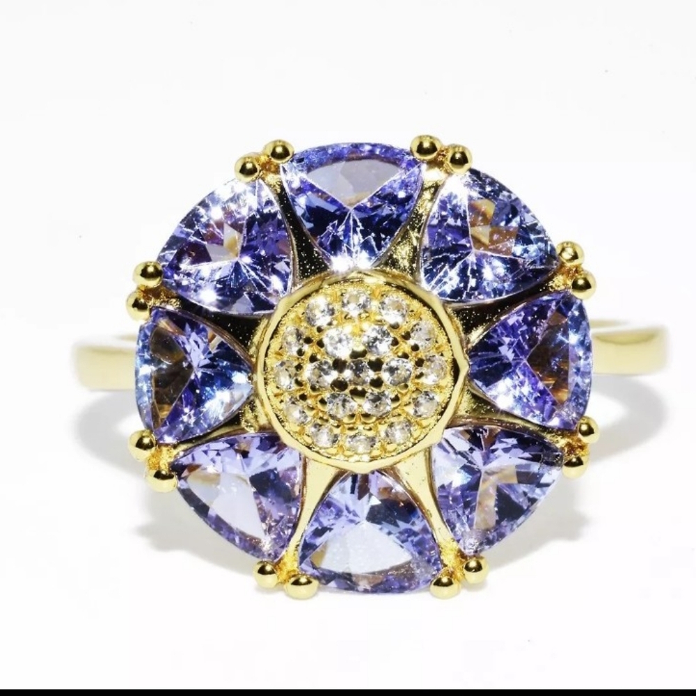 3.34CT NATURAL TANZANITE & WHITE TOPAZ COCKTAIL RING